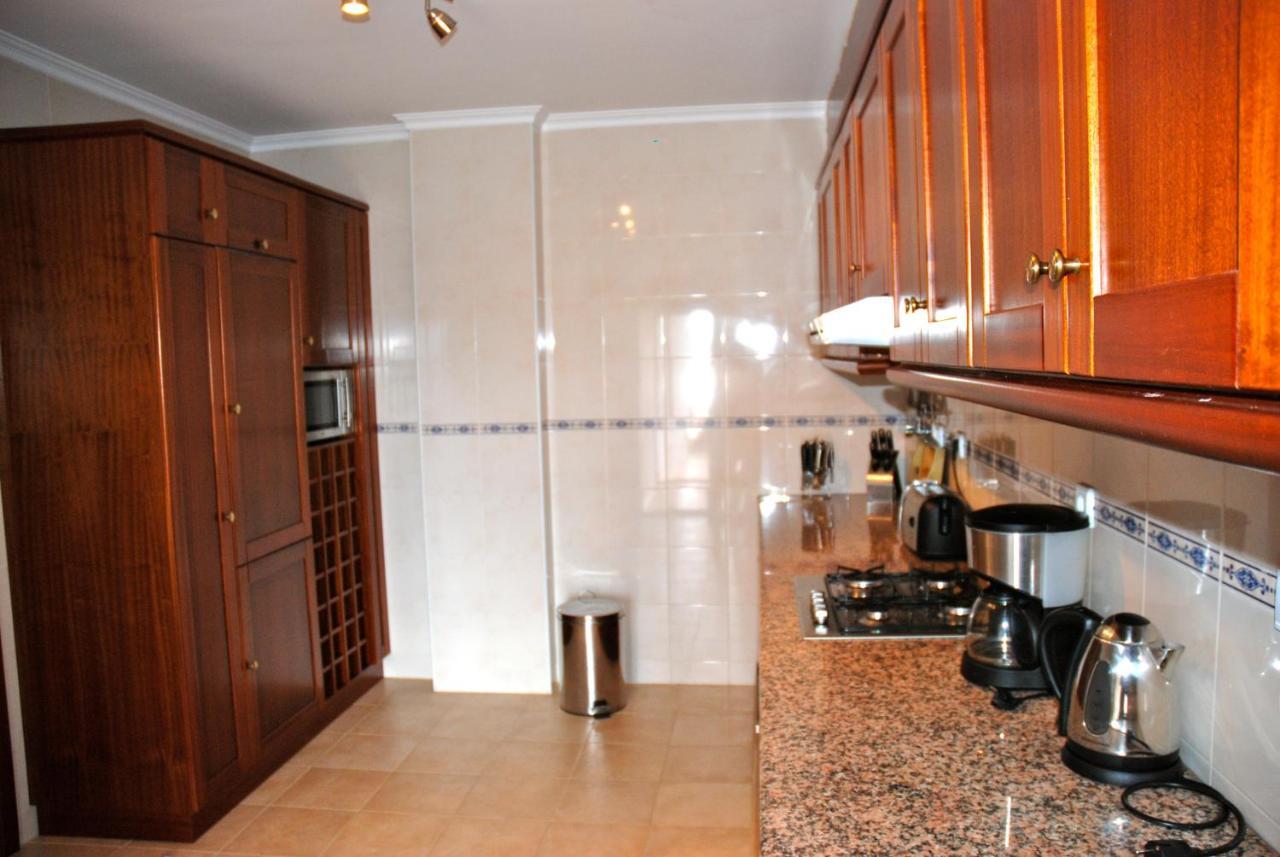 Ocean - Duplex Apartment 65M From The Beach With Pool And Parking Sao Martinho do Porto Exterior photo