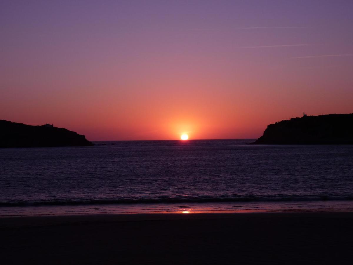 Ocean - Duplex Apartment 65M From The Beach With Pool And Parking Sao Martinho do Porto Exterior photo